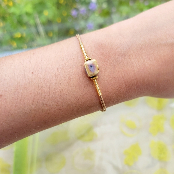 Handmade Dainty Tan Adjustable Bead Bracelet - Picture 1 of 4
